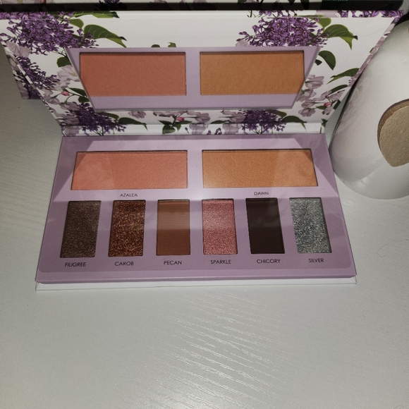 SAKURA + SAGE Vegan Eyeshadow & Blush Palette Seraphine Botanicals - Picture 3 of 5